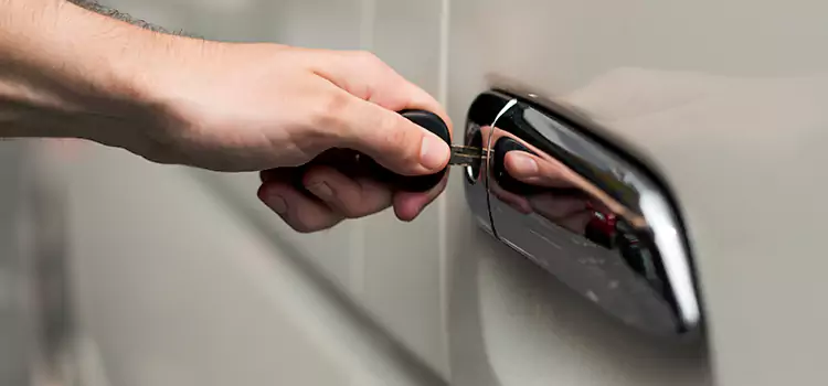Why Choose Our Auto Locksmith Team in New Rochelle, NY?